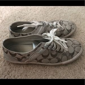 Coach shoes size 7